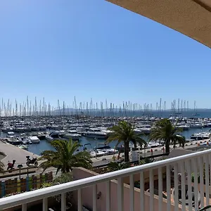 Appartement Vue Sur Les Iles D'or, Hyères